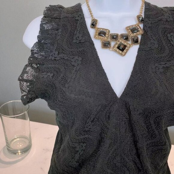 NWT BELLEVUE THE LABEL Raven Sleeveless Lace Bodysuit in Black - Picture 3 of 4